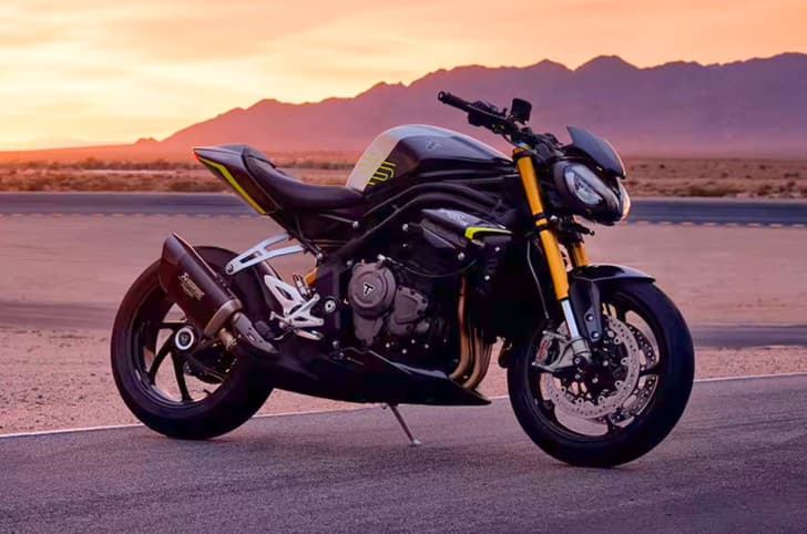 Triumph Speed Triple 1200 RS front three quarter shot
